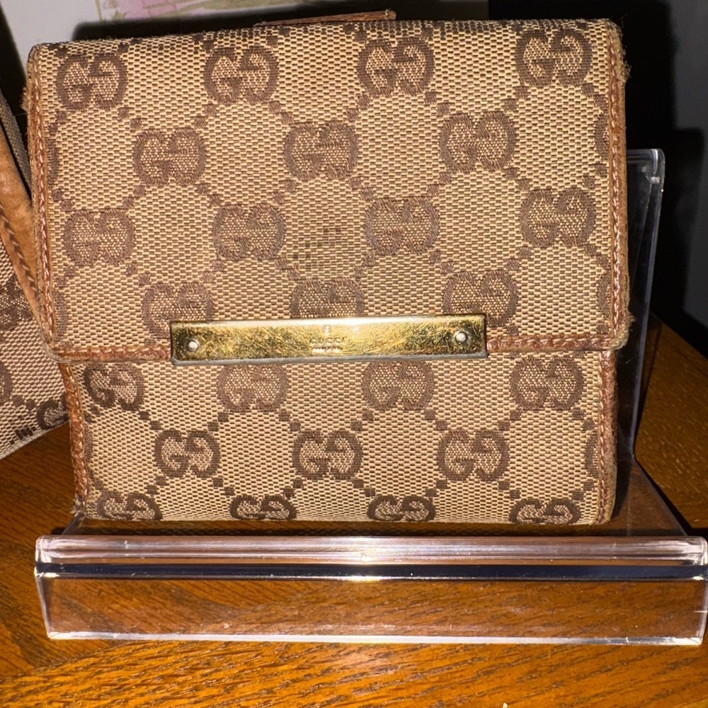 Gucci Vintage Tote and Wallet Set - Picture 2 of 14